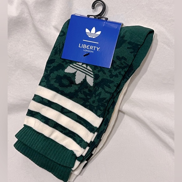 ADIDAS Originals X LIBERTY LONDON Crew Socks Limited Edition - Picture 1 of 7